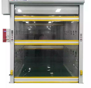 پنل شیشه ای کششی درب صنعتی آلومینیوم الکترونیک 1.5W / M2 50mm کنترل از راه دور اتوماتیک خارجی