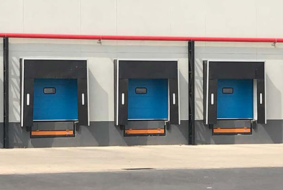 پناهگاه بارگیری رنگی سفارشی برای لجستیک و اسفنج PVC انبار