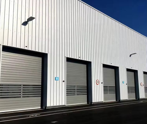 درب مارپیچی با سرعت کنترل شده توسط PLC با سرعت باز و بسته شدن 0.8m / s سفارشی Advanced Roll Up Garage Roller Door