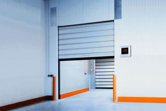 درب مارپیچی با سرعت کنترل شده توسط PLC برای افزایش ایمنی سرعت باز شدن سریع برای پارکینگ زیرزمینی
