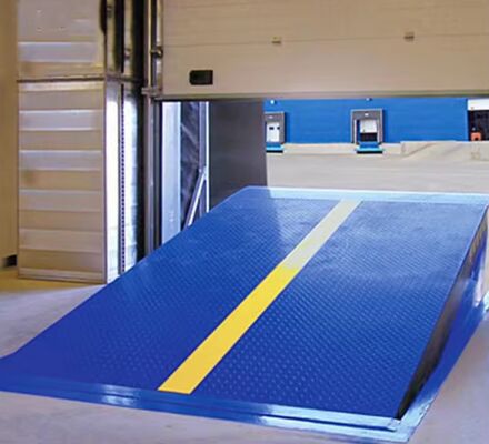 بالابر قیچی با اندازه پلتفرم قابل تنظیم، موتور الکتریکی، عمودی، کارگاهی، خودکار، صفحه بارانداز، همتراز درب بارانداز برای صنایع ساختمانی