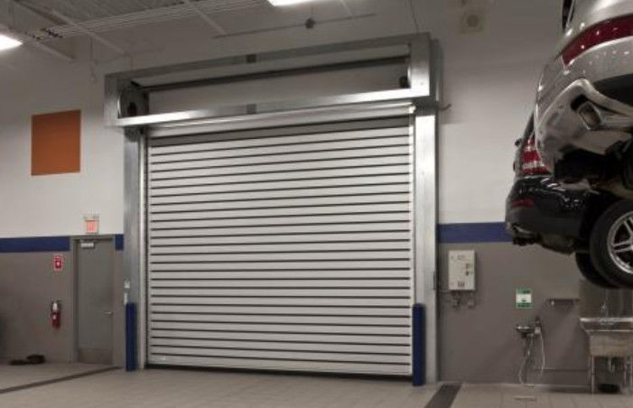 خارج سریع آلومینیوم چرخ دار درب مارپیچ با سرعت بالا منبع برق 220V / 50HZ طولانی مدت