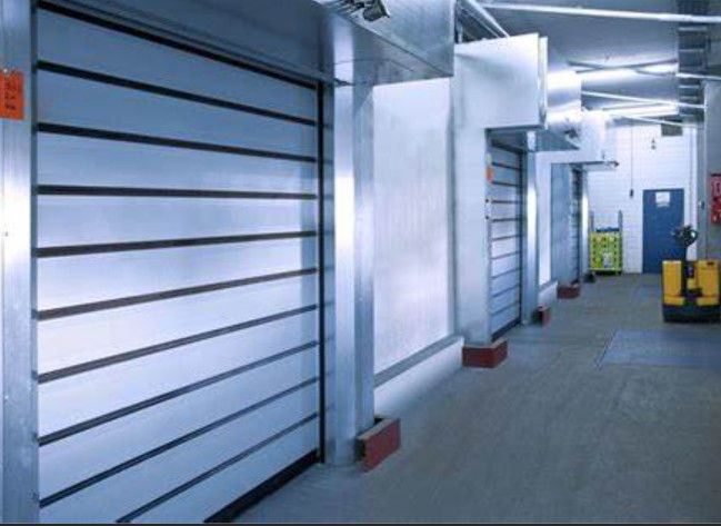جدا کننده سریع 0.8m / s سرعت باز کردن آلومینیوم شفاف درب مارپیچی با سرعت بالا برای ایمنی و کارایی